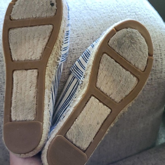 Tory Burch espadrille flat. Blue and cream - Picture 4 of 4